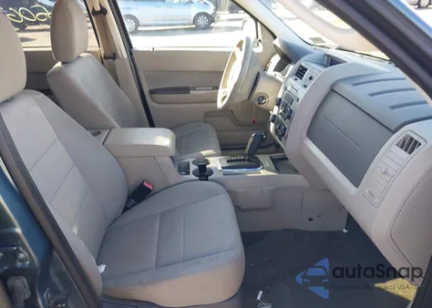 2012 Ford Escape Xlt z USA, uszkodzony, nr VIN 1FMCU0D74CKA20586